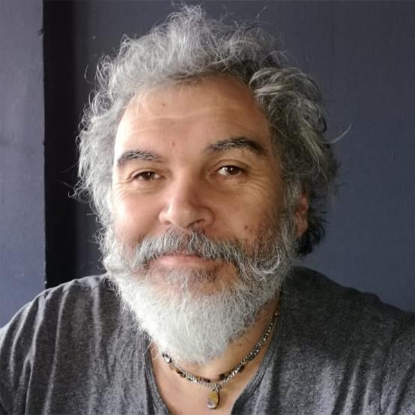 Alejandro Valdés Barrientos
